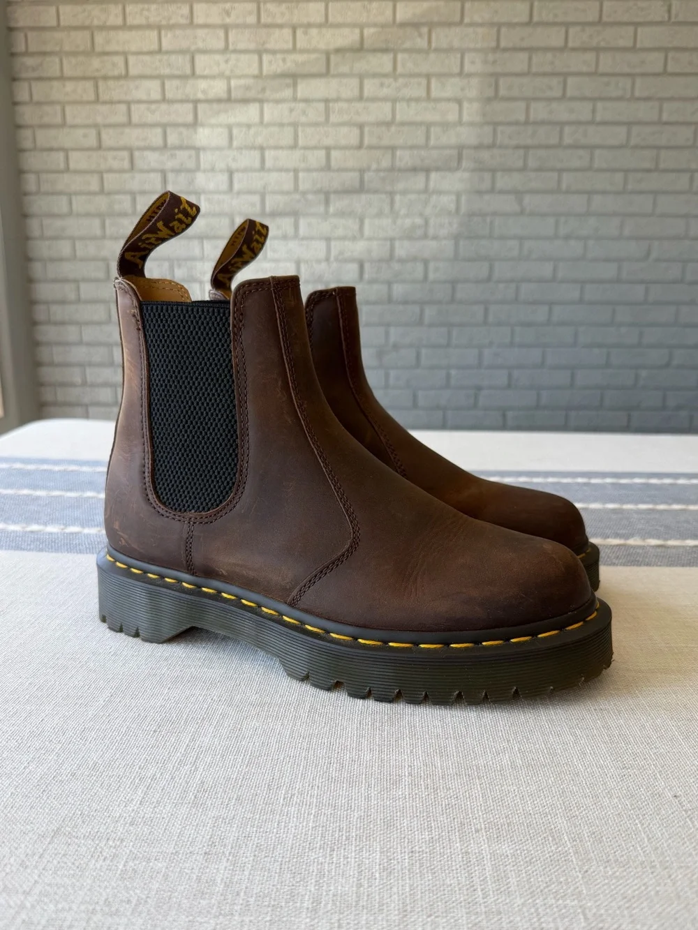 Dr. Martens 2976 Bex Crazy Horse Platform Chelsea Boots Size 7 Brown Leather